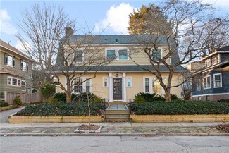 47 Oriole Ave, Providence, RI 02906