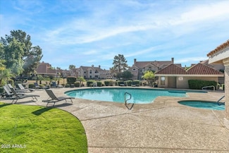 1633 E Lakeside Dr Unit 113, Gilbert, AZ 85234