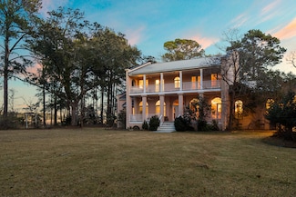 8340 Crooked Creek Ln, Edisto Island, SC 29438
