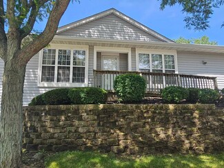 388 Haber Rd Unit 1, Cary, IL 60013