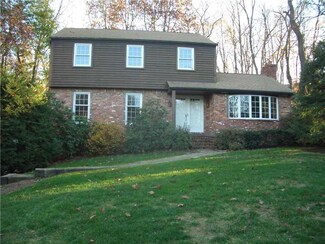 127 Hidden Valley Dr, Pittsburgh, PA 15237