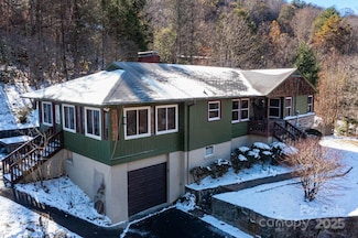 1115 Bee Tree Rd, Swannanoa, NC 28778