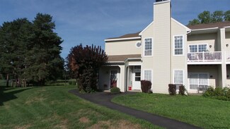 724 Ridge Cir, Troy, NY 12182