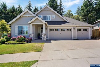 3531 Summit Sky Bl, Eugene, OR 97405