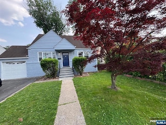 80 New York Ave, Bergenfield, NJ 07621