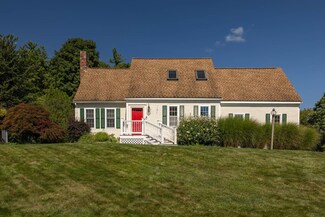 3 Briarwood Ln, Dover, NH 03820