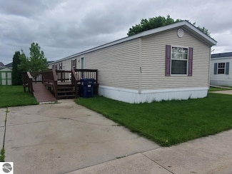 5232 E Broadway Rd Unit LOT 338, Mount Pleasant, MI 48858