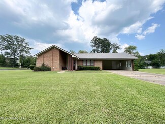 142 Aqua Way, Pearl, MS 39208