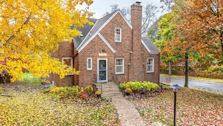 1756 Eleanor Ave, Saint Paul, MN 55116