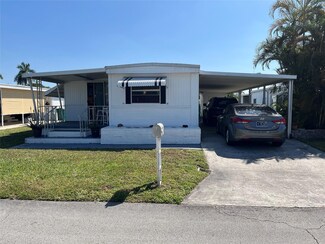 1820 SW 84th Ave, Davie, FL 33324