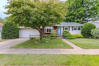 212 Leroy St, Rothschild, WI 54474