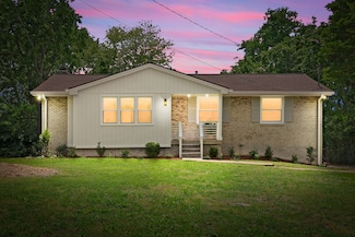 7419 Stacy Dr, Nashville, TN 37221