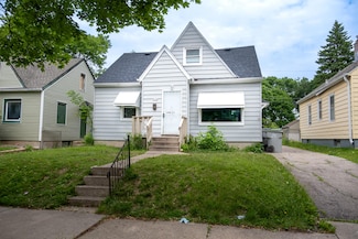 5136 N 42nd St, Milwaukee, WI 53209