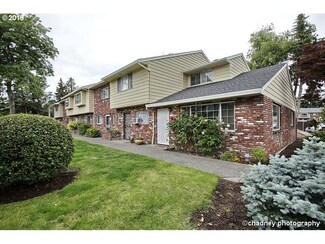 1816 NE Hogan Dr, Gresham, OR 97030