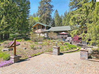 471 Kaniksu Shores Rd, Sandpoint, ID 83864