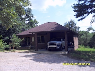 5365 Sardis Dr, Hickory Valley, TN 38042
