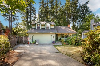 19455 NE Norrland Ln, Poulsbo, WA 98370