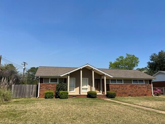 2319 Whitehall Ln, Albany, GA 31707
