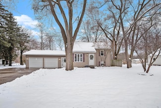 1198 Blair St, Jenison, MI 49428