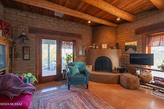 5400 W Lazy C Dr, Tucson, AZ 85745