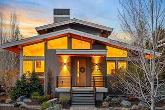 2724 NW Shields Dr, Bend, OR 97703