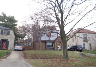 2230 Benderwirt Ave, Rockford, IL 61103