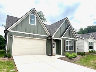 4898 Dyno Loop, Chattanooga, TN 37415