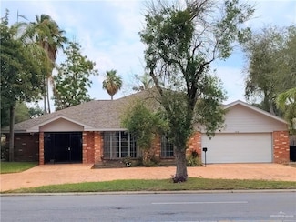 2416 S 2nd St, McAllen, TX 78503