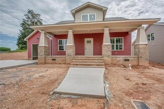 518 Standpipe Hill, Cramerton, NC 28032