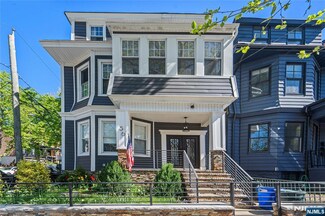 56 Highwood Terrace Unit 1, Weehawken, NJ 07086