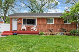29547 Brown Ct, Garden City, MI 48135