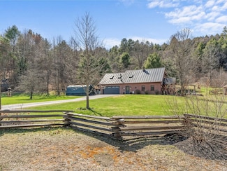 100 Plateau Rd, East Calais, VT 05650