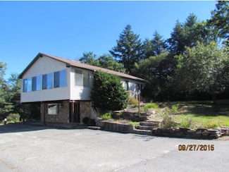 113 Spigot Hill Rd, Conway, NH 03818