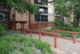 6000 Oakwood Dr Unit 6D, Lisle, IL 60532
