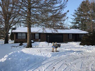 57933 Ball Dr, Elkhart, IN 46517
