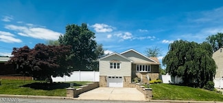 201 Summit Ave, Fords, NJ 08863