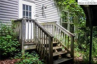 220 G P Deal Rd, Boone, NC 28607