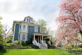 197 Grove St, Auburndale, MA 02466