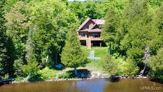 12208 Lake Medora Rd, Mohawk, MI 49950