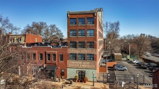 1831 Sidney St Unit G, Saint Louis, MO 63104