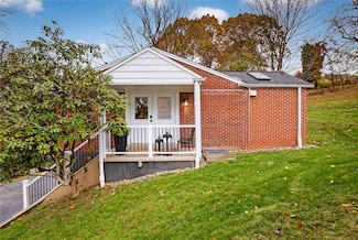 242 Kittanning Pike, Pittsburgh, PA 15215