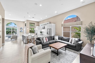 7868 NW 71st Way, Parkland, FL 33067