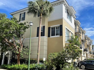 552 NW 39th Cir, Boca Raton, FL 33431