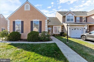 78 Wheatsheaf Ln Unit 78, Norristown, PA 19403