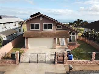 92-6018 Kalemakapii St, Kapolei, HI 96707