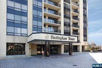 800 Palisade Ave Unit 1603, Fort Lee, NJ 07024