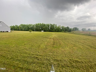 5261 Tugwell Rd, Farmville, NC 27828