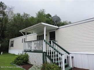 166 Janet Dr, Ashley, PA 18706