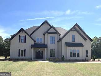 14 Lake Point Dr, Williamson, GA 30292