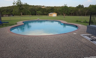 31946 Jay Bird Ln, Bulverde, TX 78163
